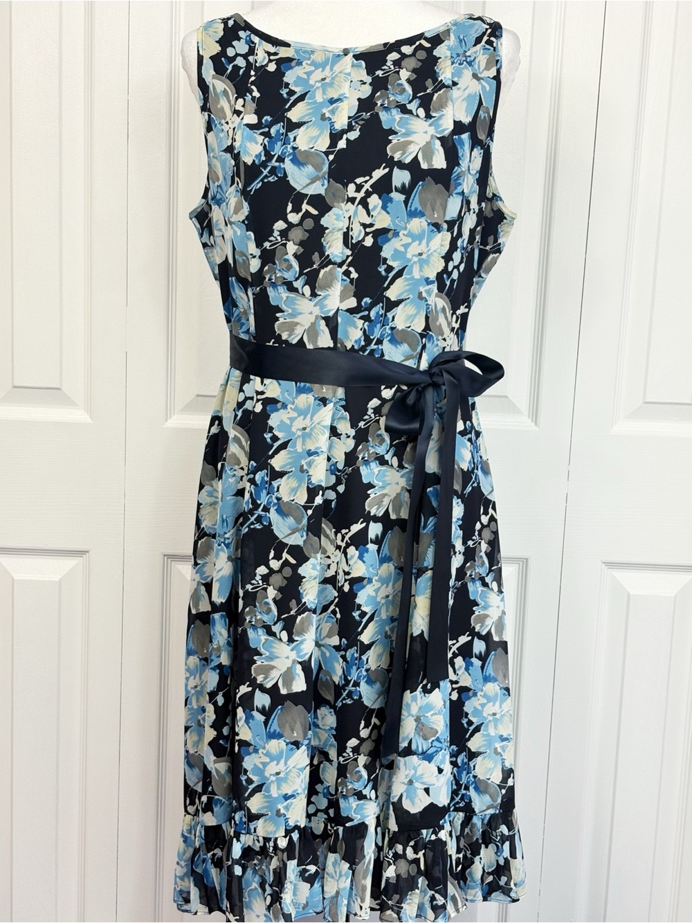 Adrianna Papell Navy Blue Multi Floral Sleeveless Fit & Flare Midi Dress 12